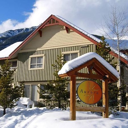Aurora Townhomes By Stayin Panorama Exterior photo